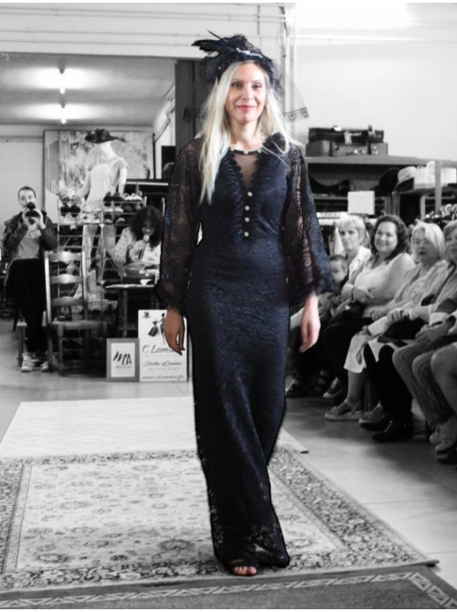 Robe longue Noire en dentelle